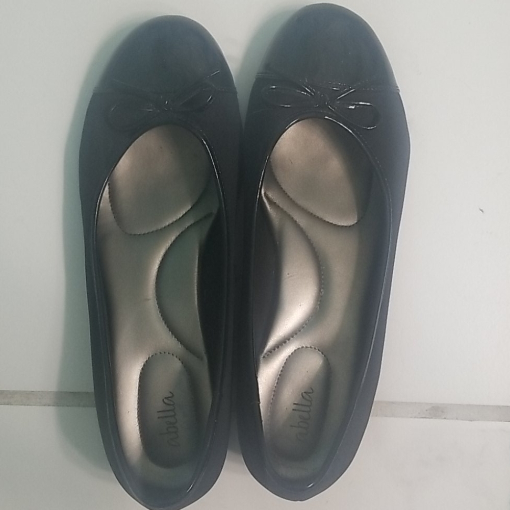 Memory foam ballet flats